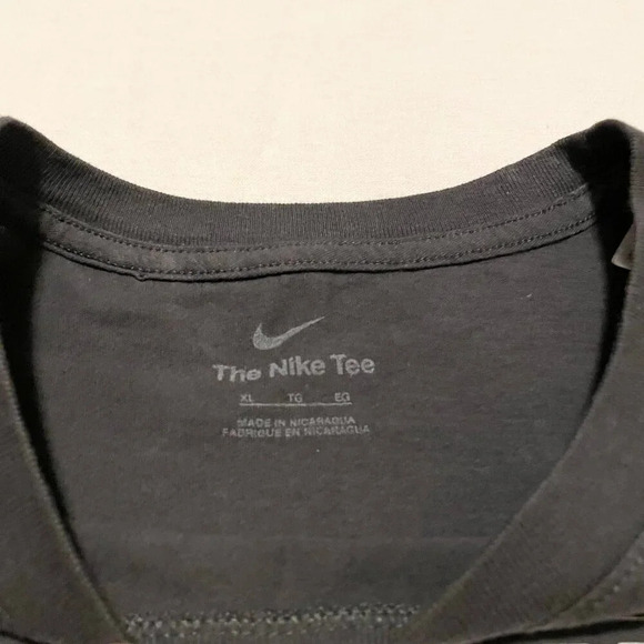 Nike AFC Champions Chiefs Are All In Tshirt Womens XL Shirt - Picture 3 of 15